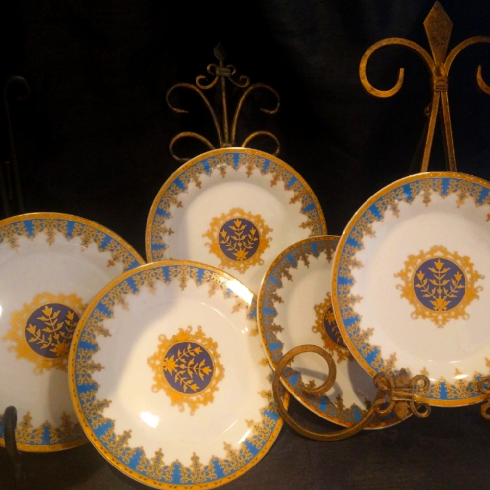 Set of 5 PEGASUS collection plates Fine porcelain. Royal Blue & Gold Edition.
